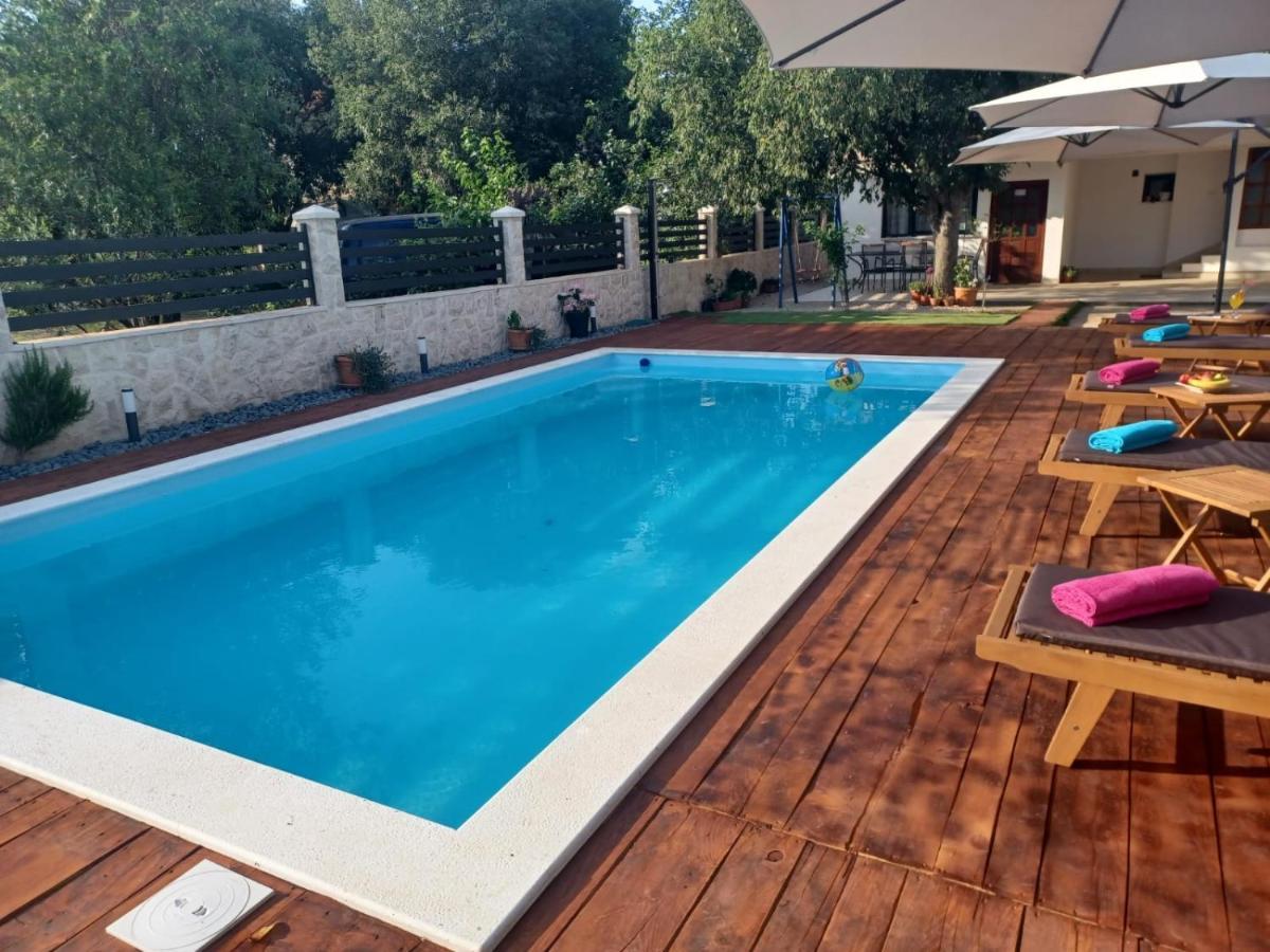 Apartment Karla Snb Lozovac Εξωτερικό φωτογραφία