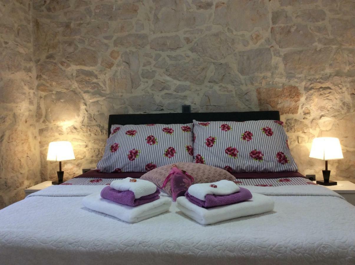 Apartment Karla Snb Lozovac Εξωτερικό φωτογραφία